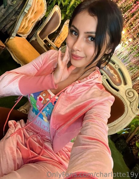 Charlotte19y
