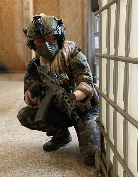 Femmefataleairsoft