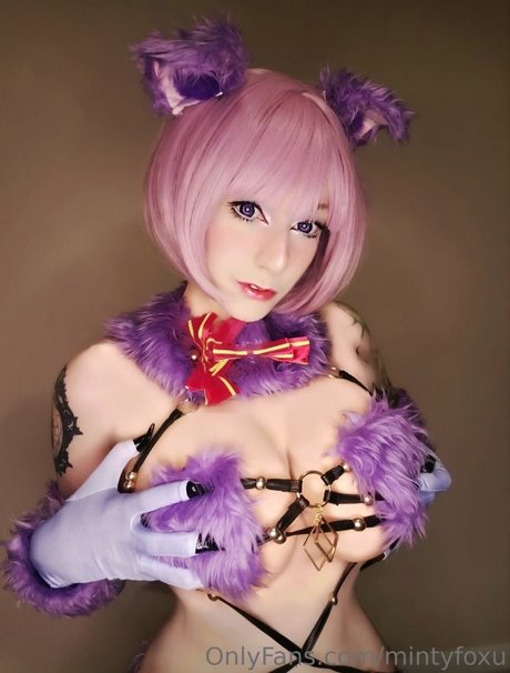 Nacktes geleaktes OnlyFans-Foto von Minty Foxu