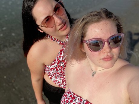 Hannah Ampamp Olivia