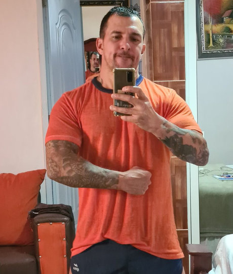 Nacktes geleaktes OnlyFans-Foto von Monty Cash