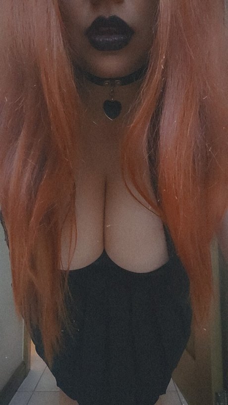 Your Internet Girlfriend