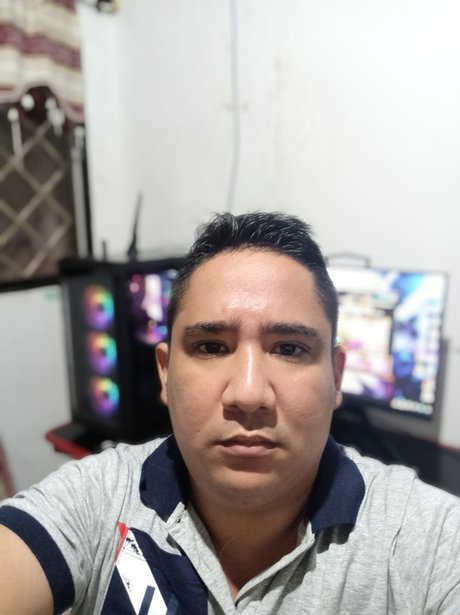 Carlos Zapata Pineda