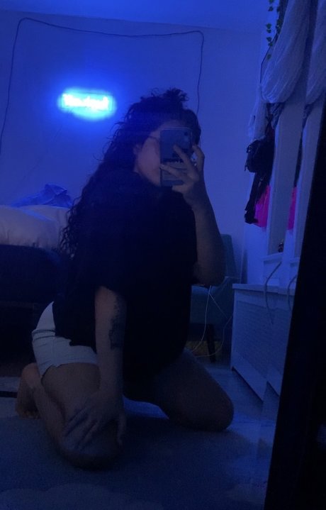 Nacktes geleaktes OnlyFans-Foto von Nat