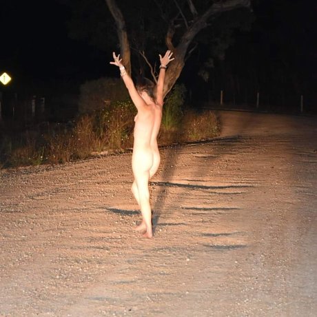 Nacktes geleaktes OnlyFans-Foto von Sexy Bexy