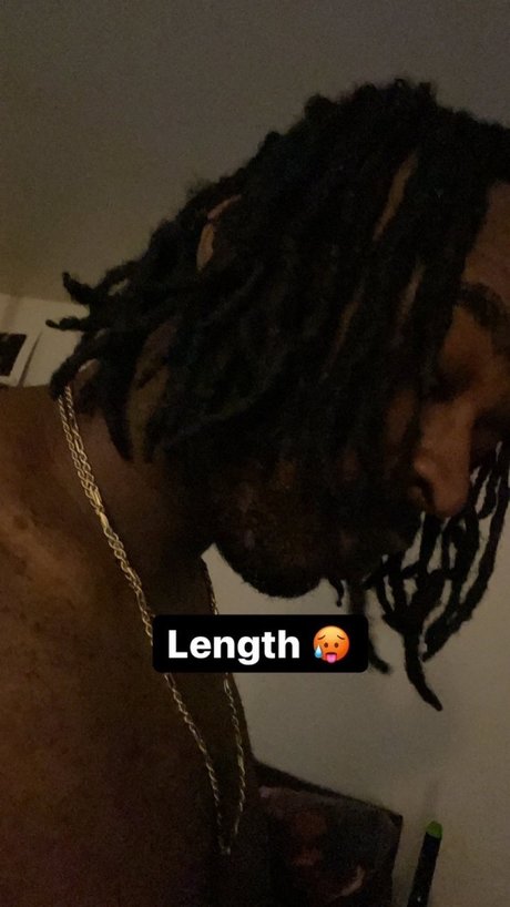 Nacktes geleaktes OnlyFans-Foto von King Kakarot 