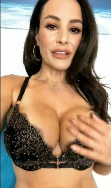 Lisa Ann