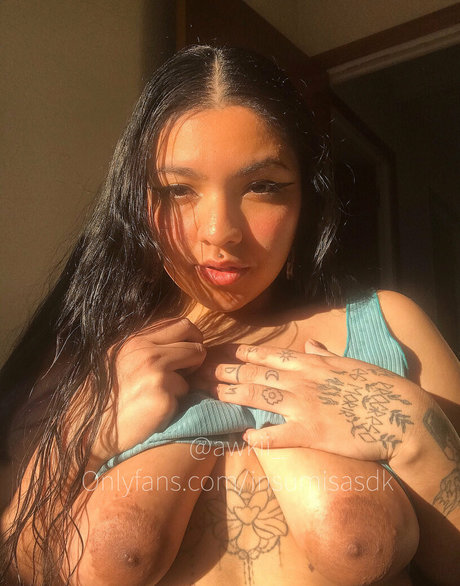 Nacktes geleaktes OnlyFans-Foto von Awkanfree