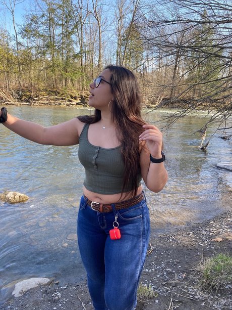 Your Online Girlfriend