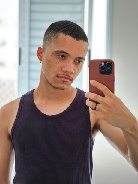 Otto The Exhibitionist Twink