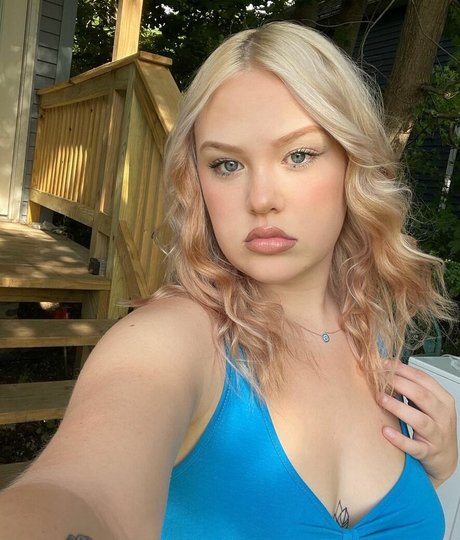 Nacktes geleaktes OnlyFans-Foto von Anna Wright