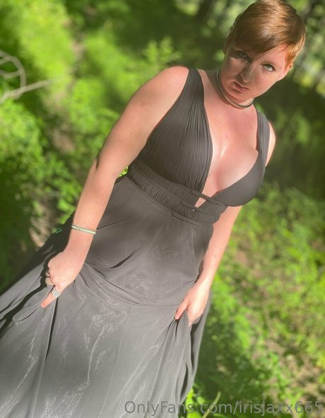 Irisjaxx665