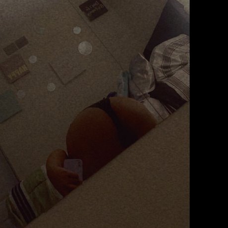 Nacktes geleaktes OnlyFans-Foto von Cici