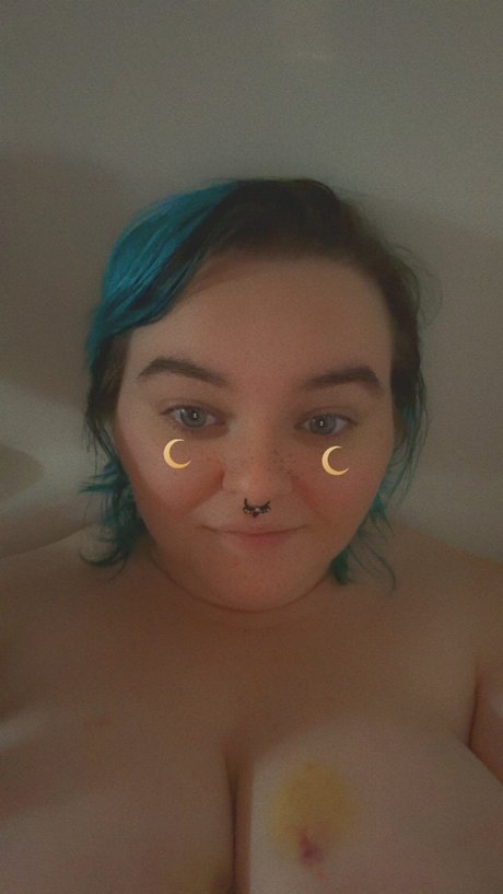 Gods Little Priestess