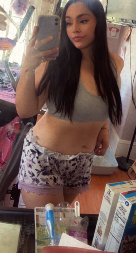 Nacktes geleaktes OnlyFans-Foto von Lavender Ocean