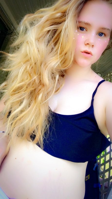 Nacktes geleaktes OnlyFans-Foto von Shannon Eaton