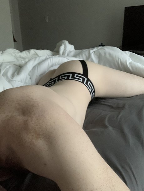 Nacktes geleaktes OnlyFans-Foto von Ryan Zarkower