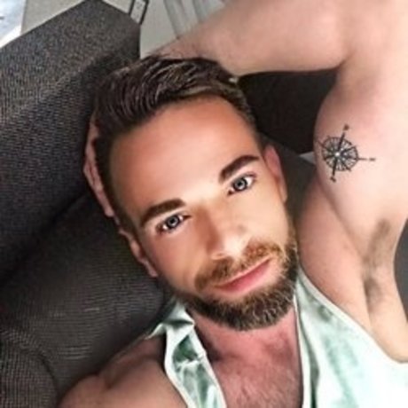 Nacktes geleaktes OnlyFans-Foto von Ryan Evens