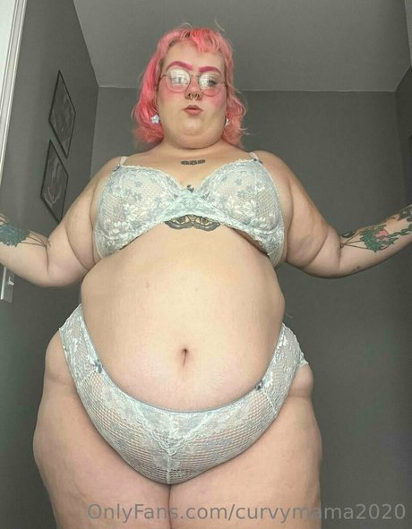 Curvymama2020