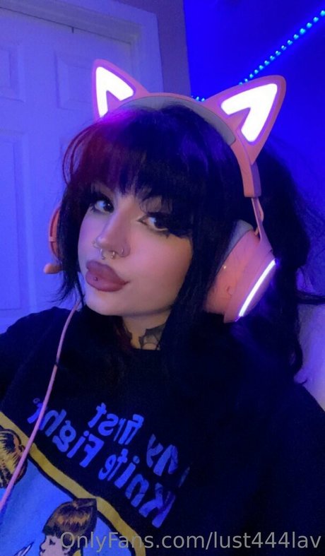 Lust444lav