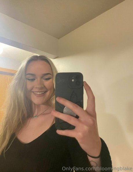 Bloomingblake