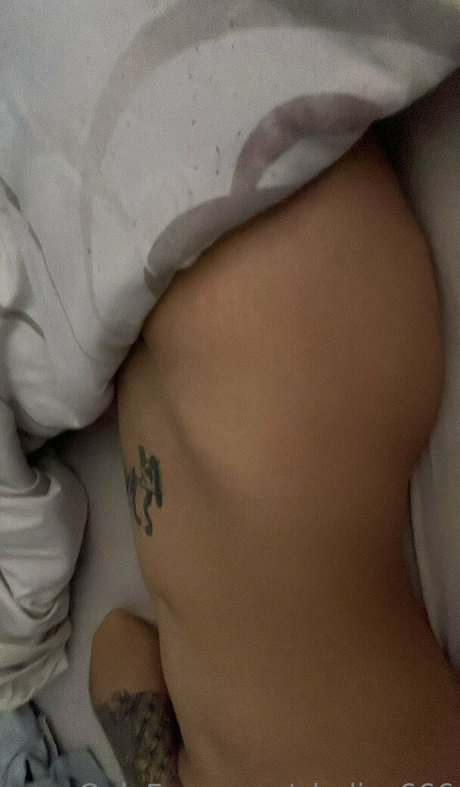 Nacktes geleaktes OnlyFans-Foto von Alediaz666