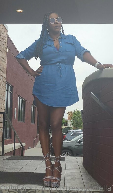 Nacktes geleaktes OnlyFans-Foto von Mistressdaniella77