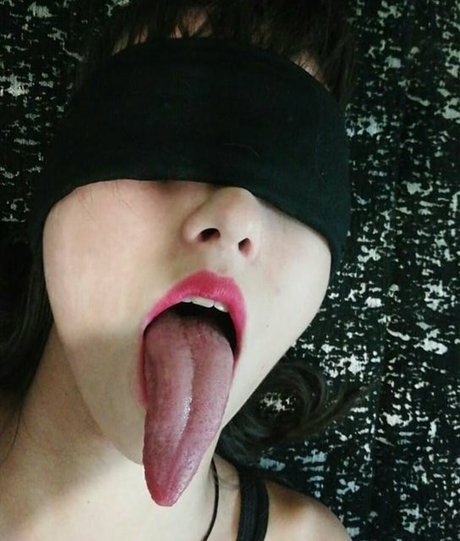 Long Tongue Fetish