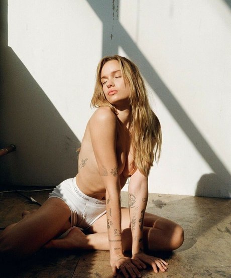 Lindsay Vrckovnik Linmick