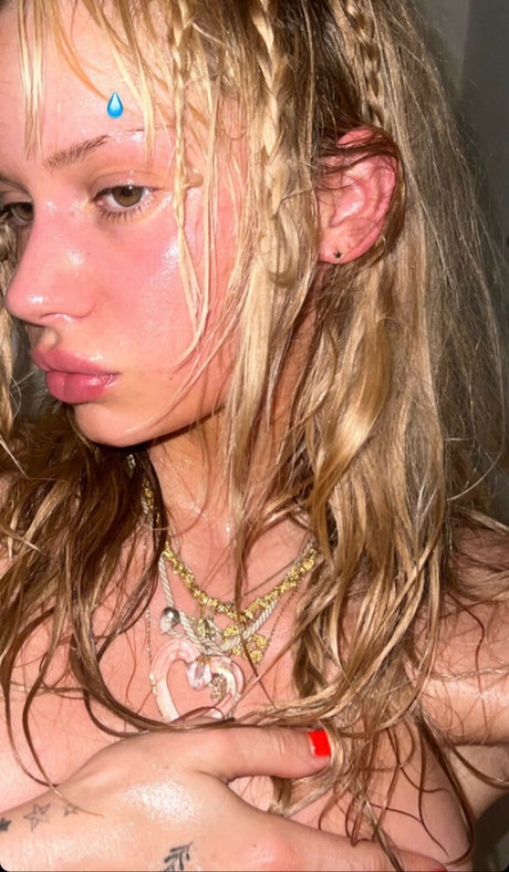 Lindsay Vrckovnik Linmick