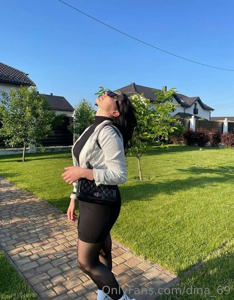 Dina69
