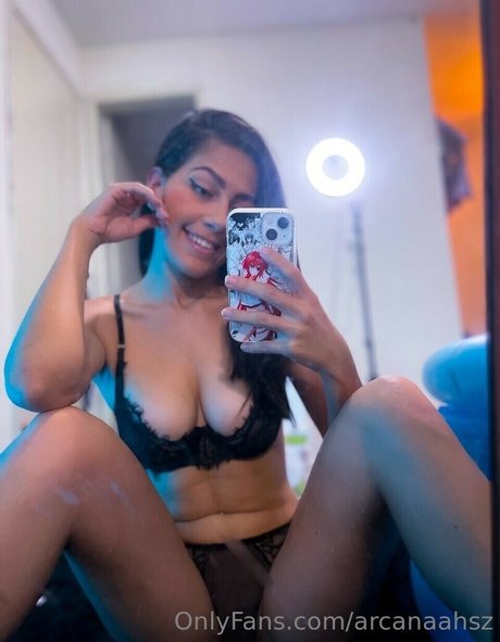 Arcanaahsz