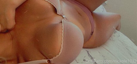Nickole1022