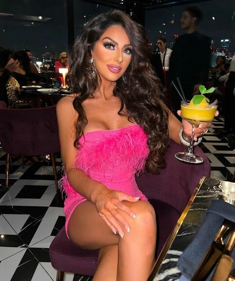 Kayleigh Rose Dematos