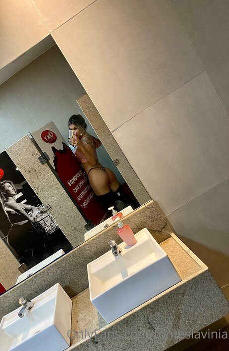 Nacktes geleaktes OnlyFans-Foto von Angelicafontos