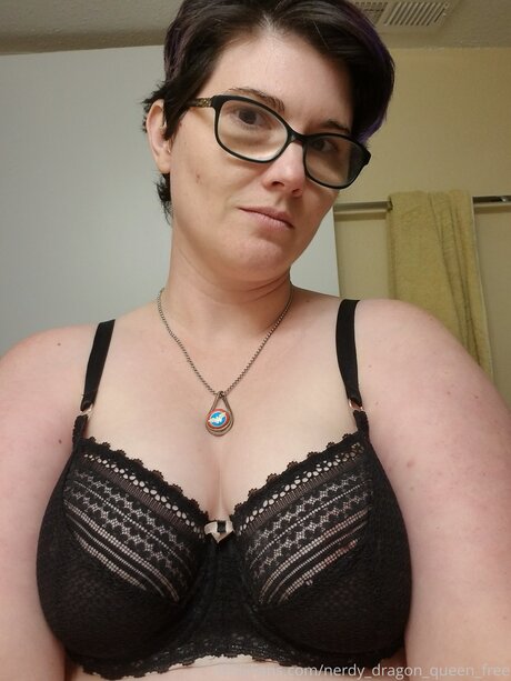 Nerdy Dragon Queen Free