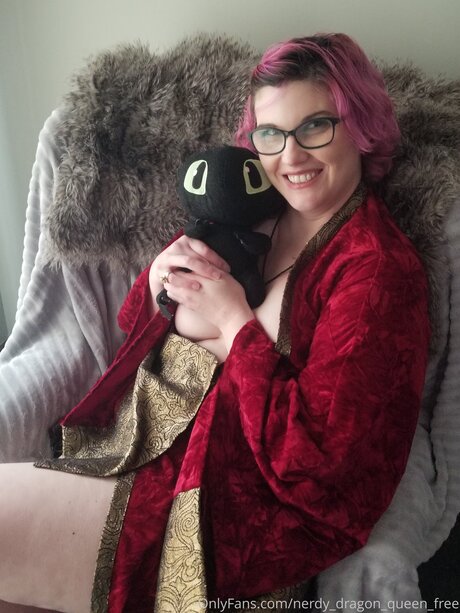 Nerdy Dragon Queen Free