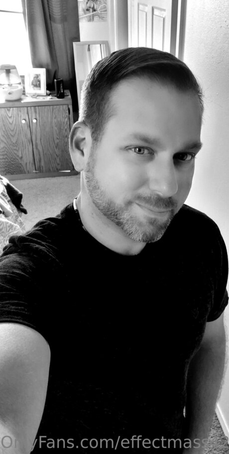 Nacktes geleaktes OnlyFans-Foto von Effectmass420