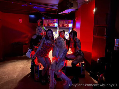 Strawbunnyx0