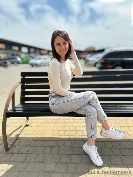 Julia Tendernesss