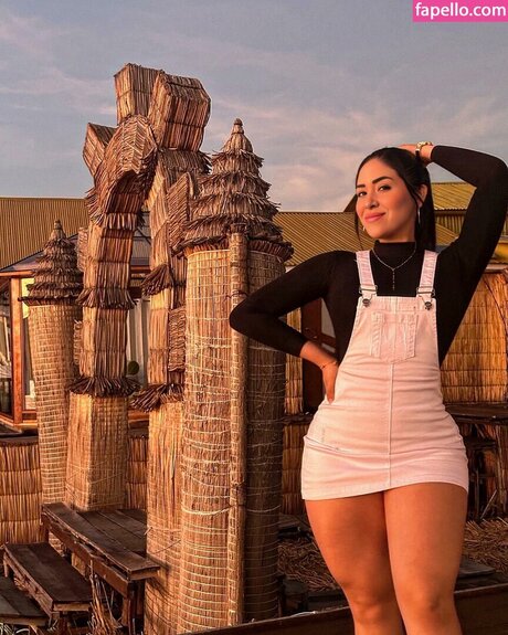 Maricel Freire Hotwife