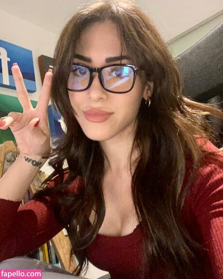 Maricel Freire Hotwife