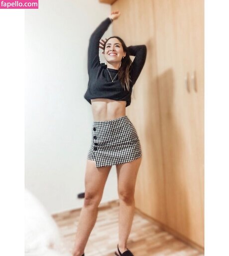 Maricel Freire Hotwife