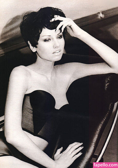 Nacktes geleaktes OnlyFans-Foto von Adriana Karembeu