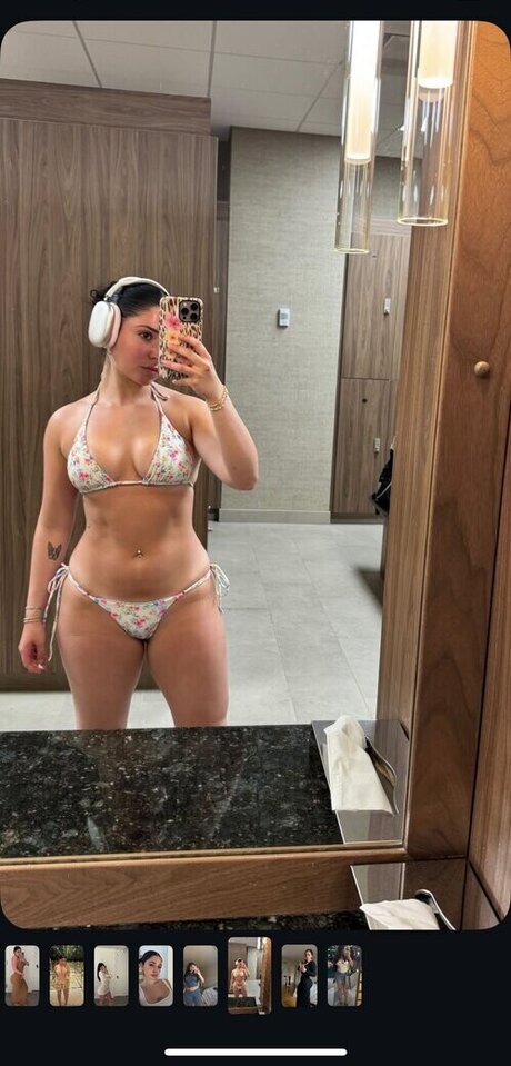 Nacktes geleaktes OnlyFans-Foto von Mikaaliberman