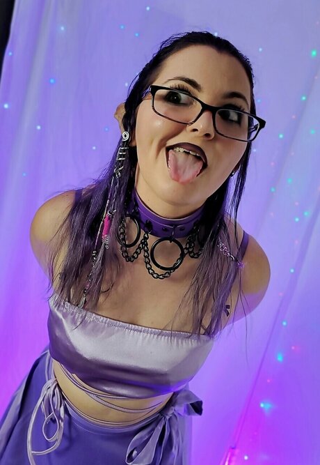 Sabrinas Painted Kinks