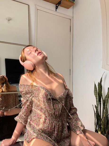 Nacktes geleaktes OnlyFans-Foto von Misa Green