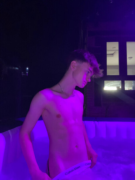 Conner Twink 18