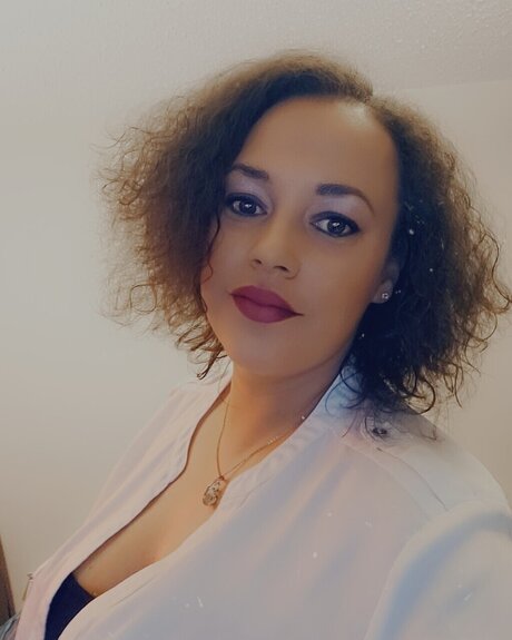 Nacktes geleaktes OnlyFans-Foto von Silky