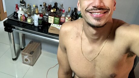 Magro Da Praia